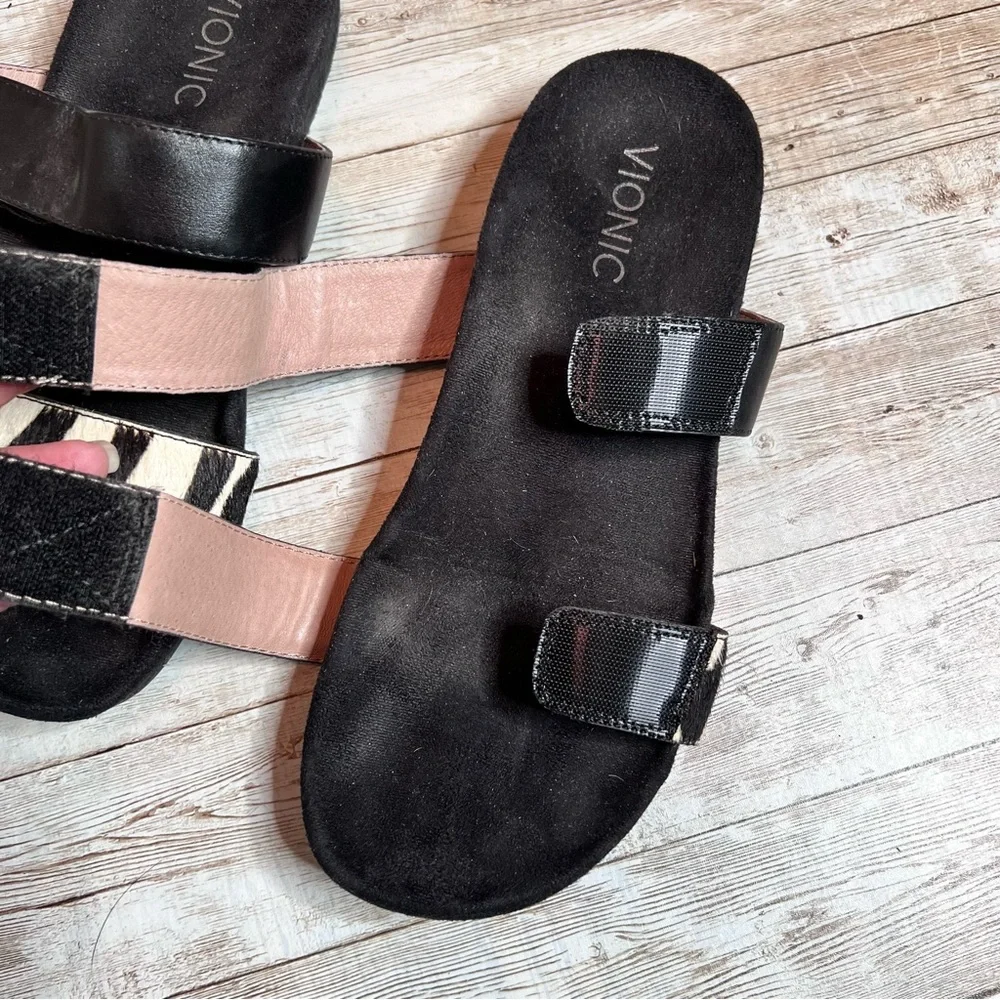 💚Vionic Grace Jura velcro zebra sandals - Picture 3 of 8
